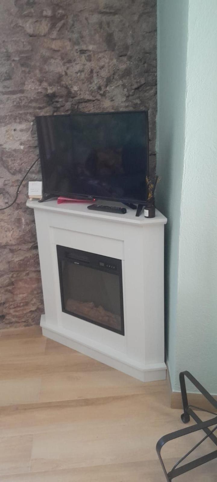 Apartament Cal Xesc Castellar De N'Hug Zewnętrze zdjęcie